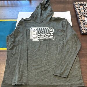 Fintech Gray Hoodie for Men SZ M  NWOT